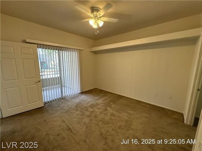 Building Photo - VERY DESIRABLE GREEN VALLEY 1ST FLOOR UNIT...