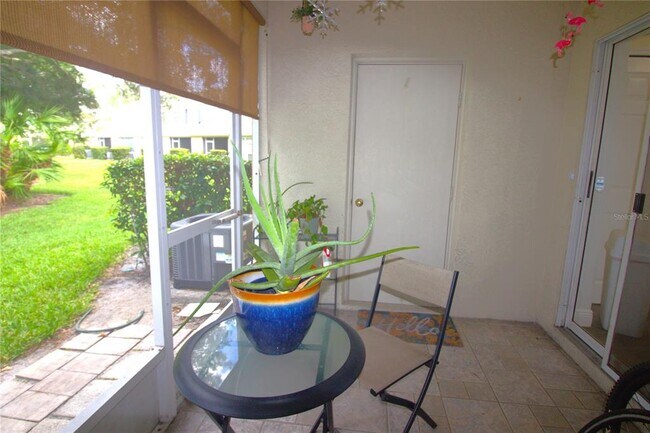 Building Photo - 12369 Berkeley Square Dr