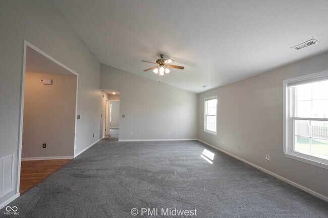 Building Photo - 7657 Scatter Woods Ln