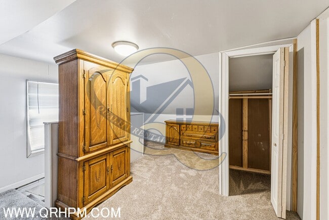 Building Photo - Available Now on Lake Fenton!!!