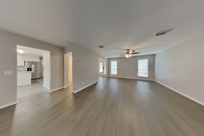 Building Photo - 9806 Arrowgrass Dr