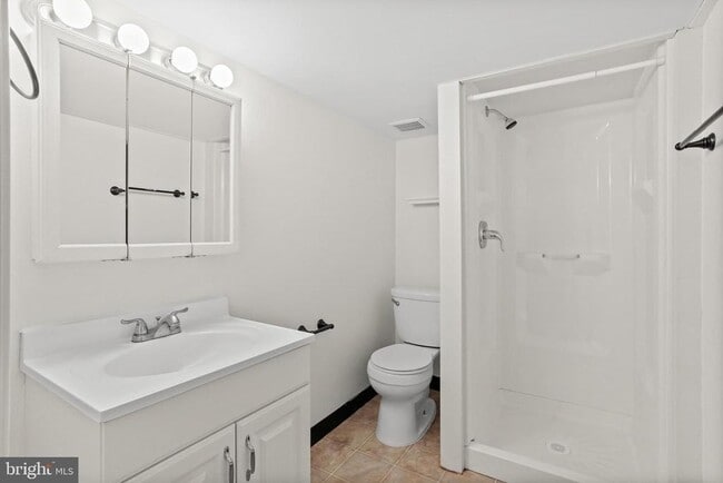 Building Photo - 10807 Huntley Pl