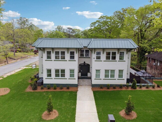 Primary Photo - The Biggest & Most Private Apartment in th...