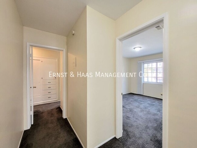 Building Photo - 21 Alamitos Ave