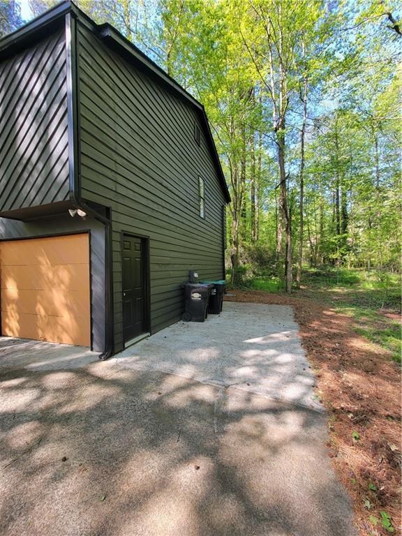Building Photo - 205 Watkins Glen Dr NE