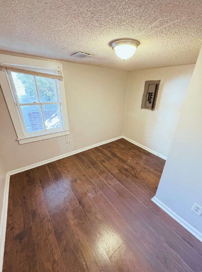 Building Photo - 730 Liberty St, Macon, GA 31201