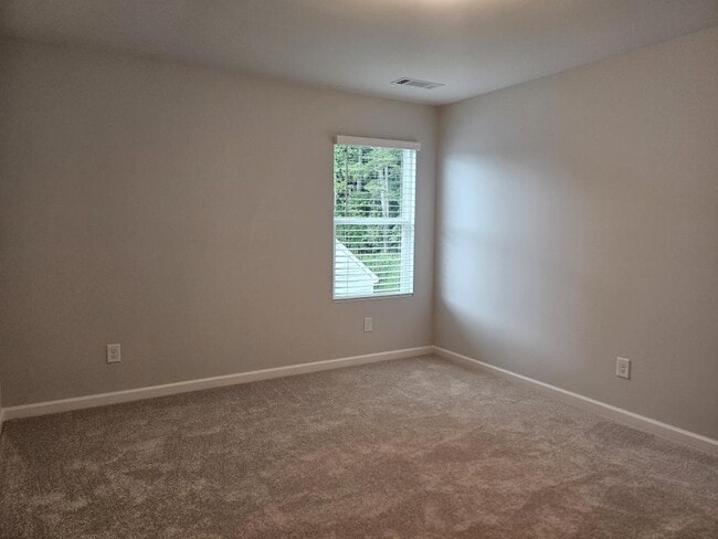 Building Photo - 1290 Jordan Brook Dr