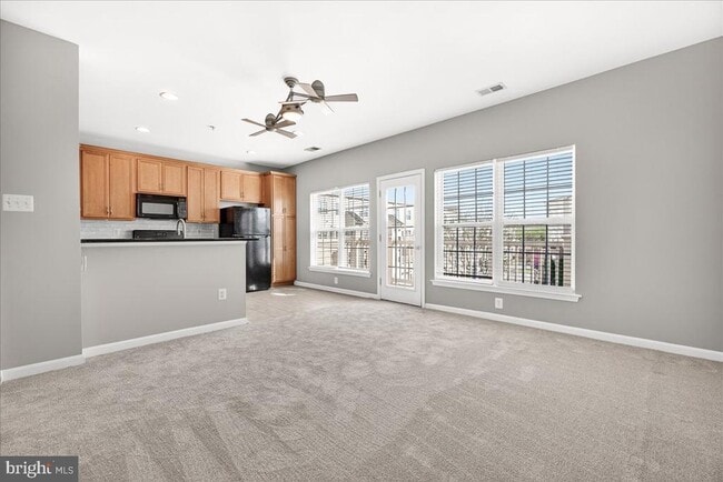 Building Photo - 1811b Wheyfield Dr
