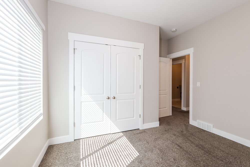 Building Photo - 3819 E Cunninghill Dr
