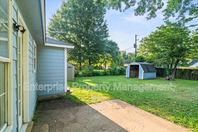 Building Photo - 4569 Columbia Woods Ln