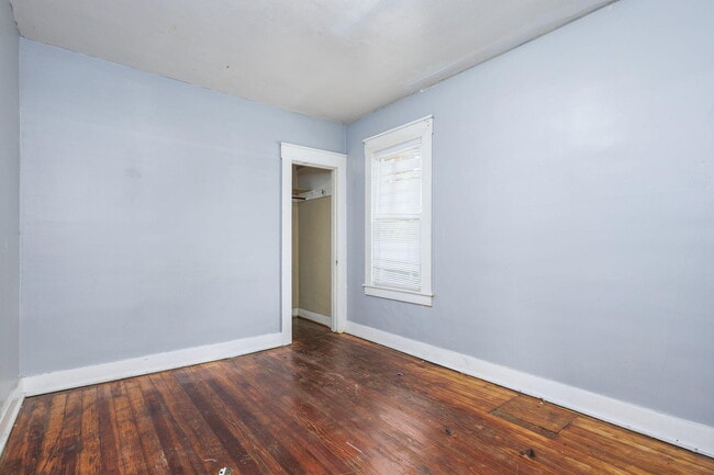 Building Photo - 20235 San Juan Dr