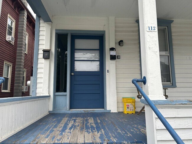 Building Photo - 112 S Melcher St
