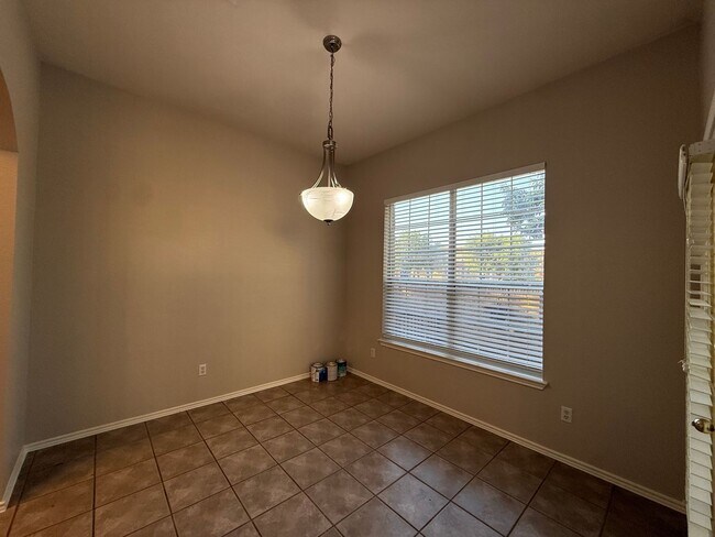 Building Photo - Great 2 Bed 2 Bath Condo!