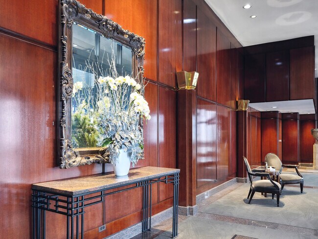 Building Photo - 1240 N Lake Shore Dr