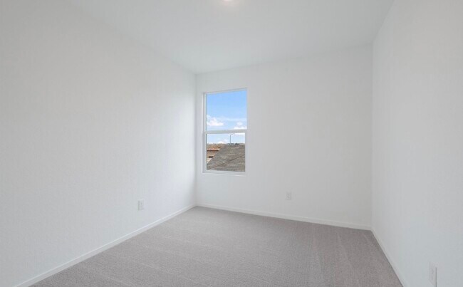 Building Photo - 7422 India Star