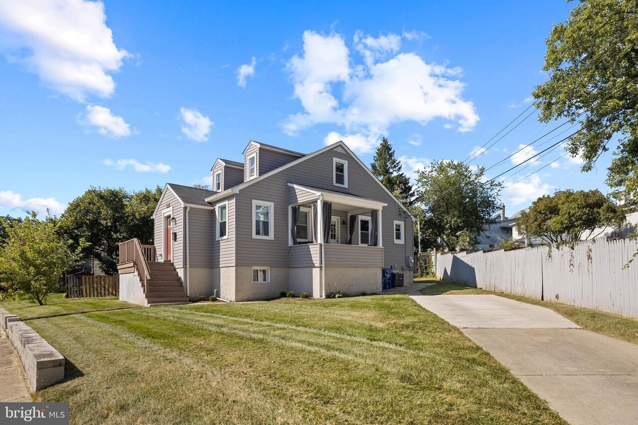 Building Photo - 6220 Carter Ave