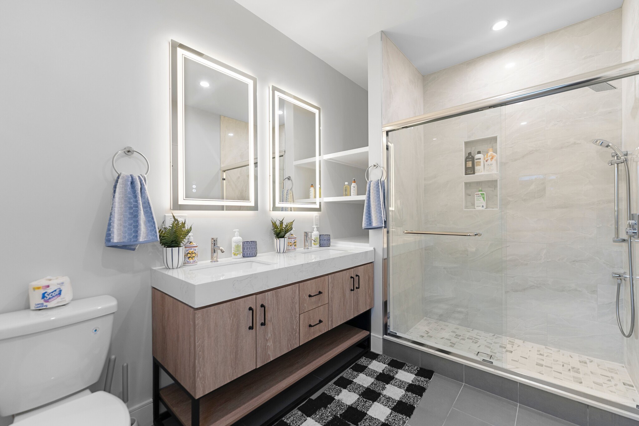 Building Photo - 21 Bolton St