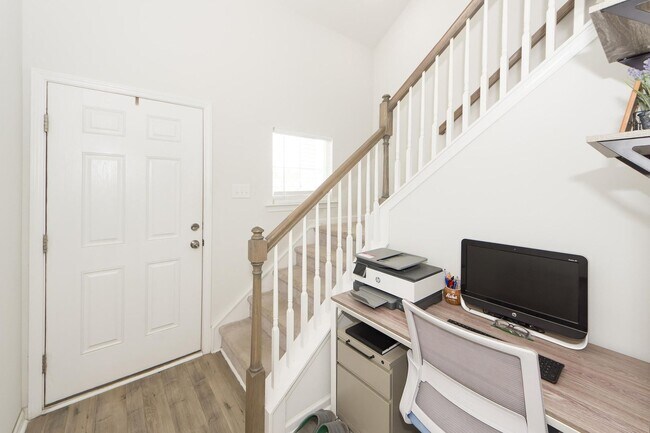 Building Photo - 4 Bedroom, 3 Bathroom home in Liberty Village - Goose Creek
