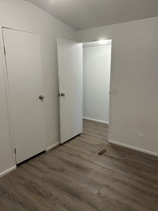 Building Photo - 380 Private Rd 4805