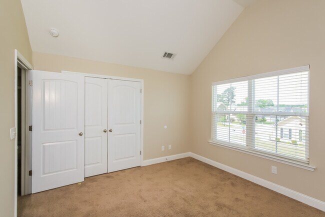 Building Photo - 3046 Margot Ln