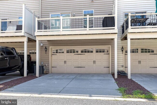 Building Photo - 1044 Ramble Run Rd