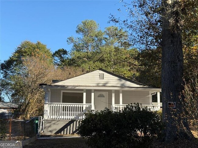 Primary Photo - 221 Sheppard Pl