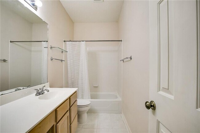 Building Photo - 1706 Chino Cove