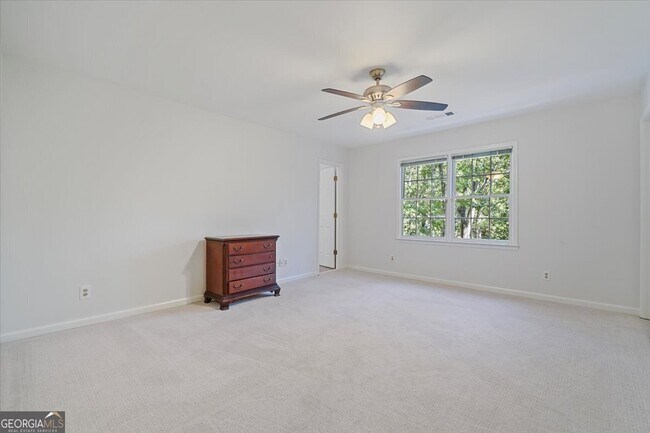 Building Photo - 80 Cliffcreek Trce NE