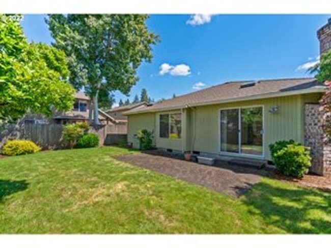 Building Photo - Single Level in Desirable Tigard Neighborhood