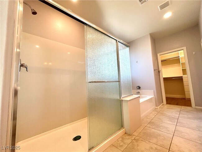 Building Photo - 2927 Ventana Ridge Ave