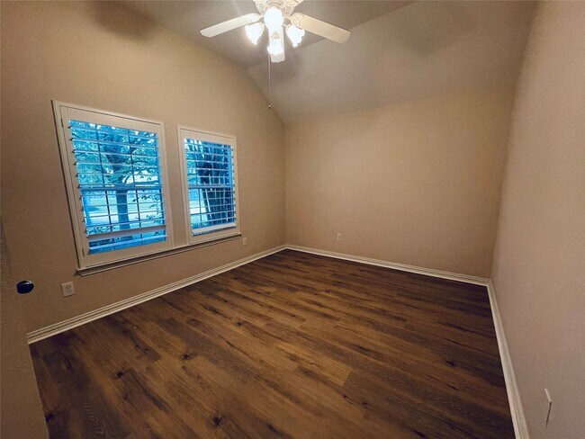 Building Photo - 23411 Desert Gold Dr