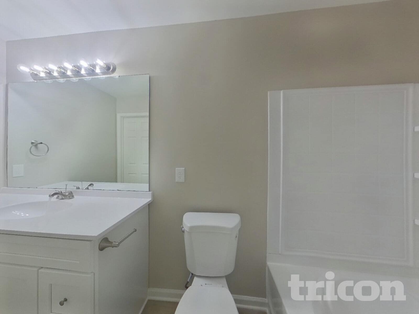 Building Photo - 1305 Peach Park Ln