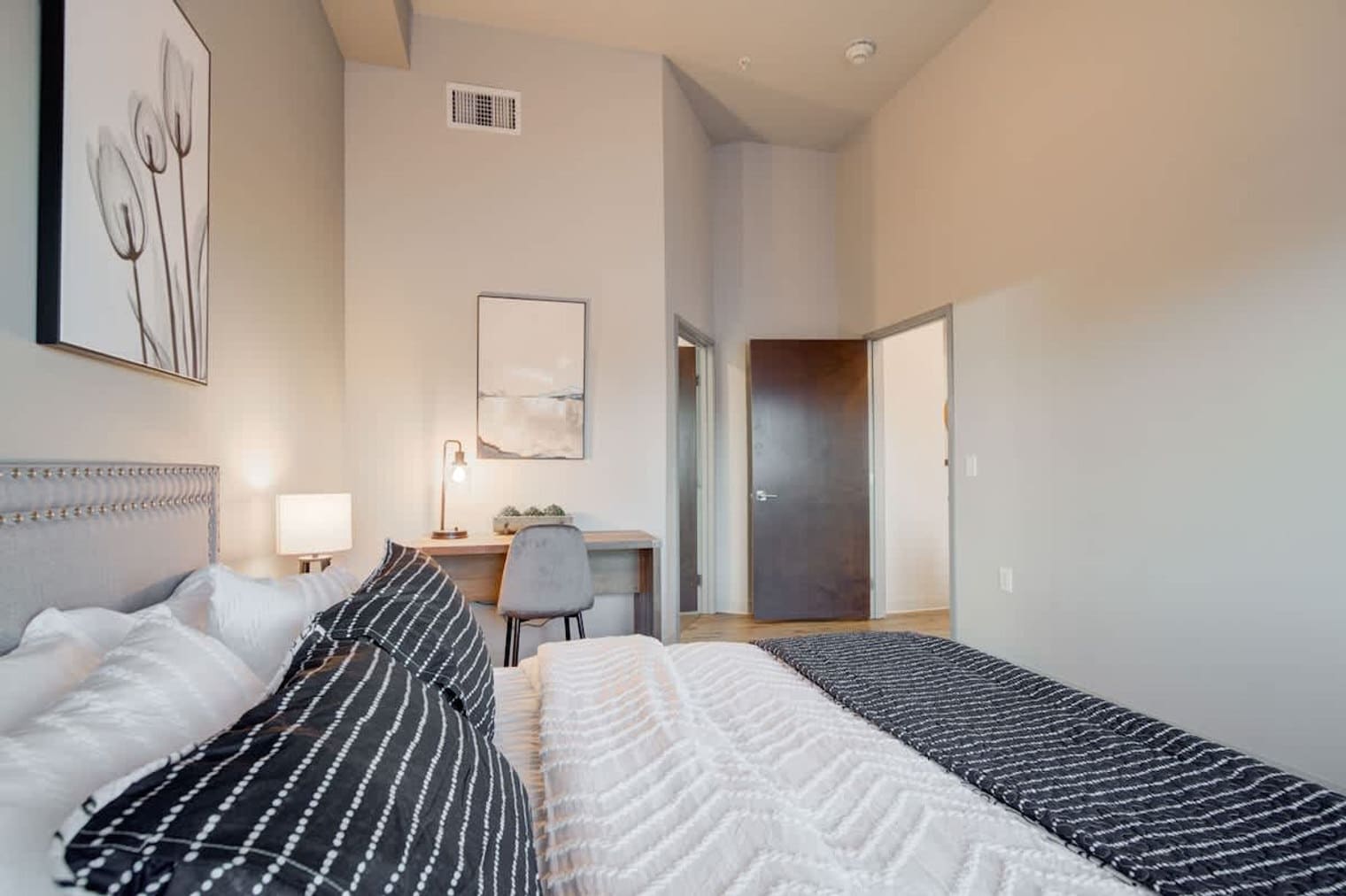 Building Photo - 2210 Remington Way