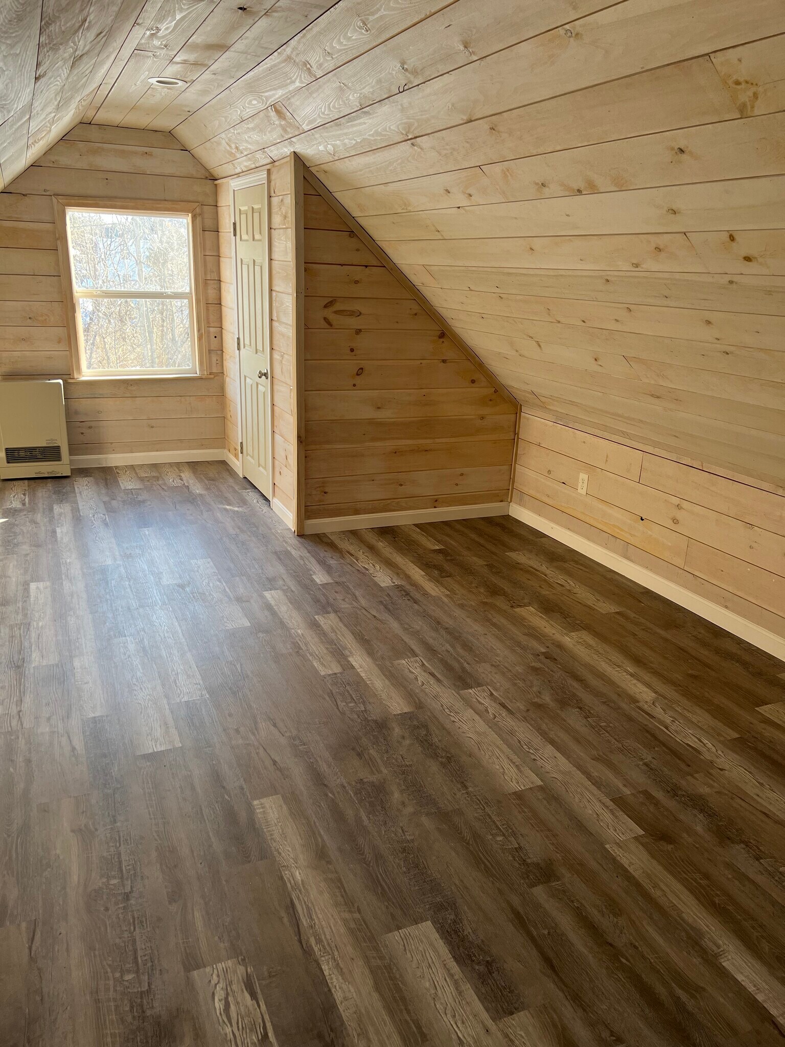 Building Photo - 116 Maple Ave