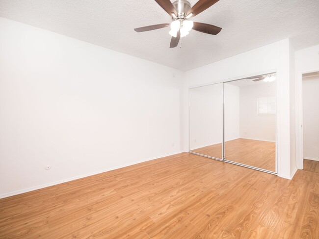 Building Photo - Modern 1-Bedroom Apartment in Prime Sherman Oaks