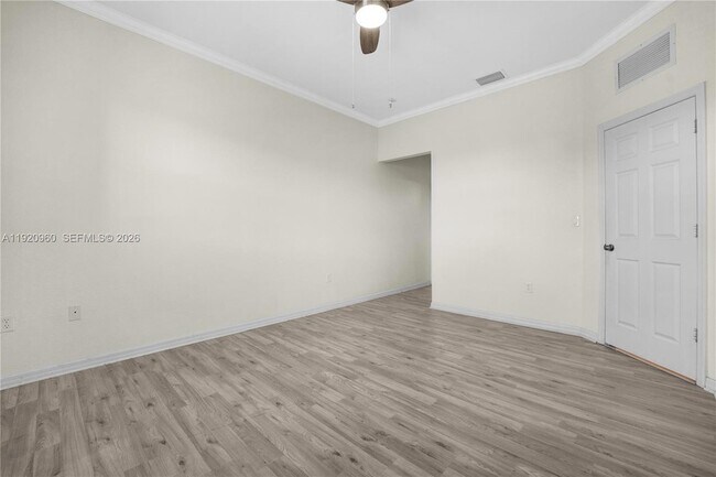 Building Photo - 10870 NW 88th Terrace