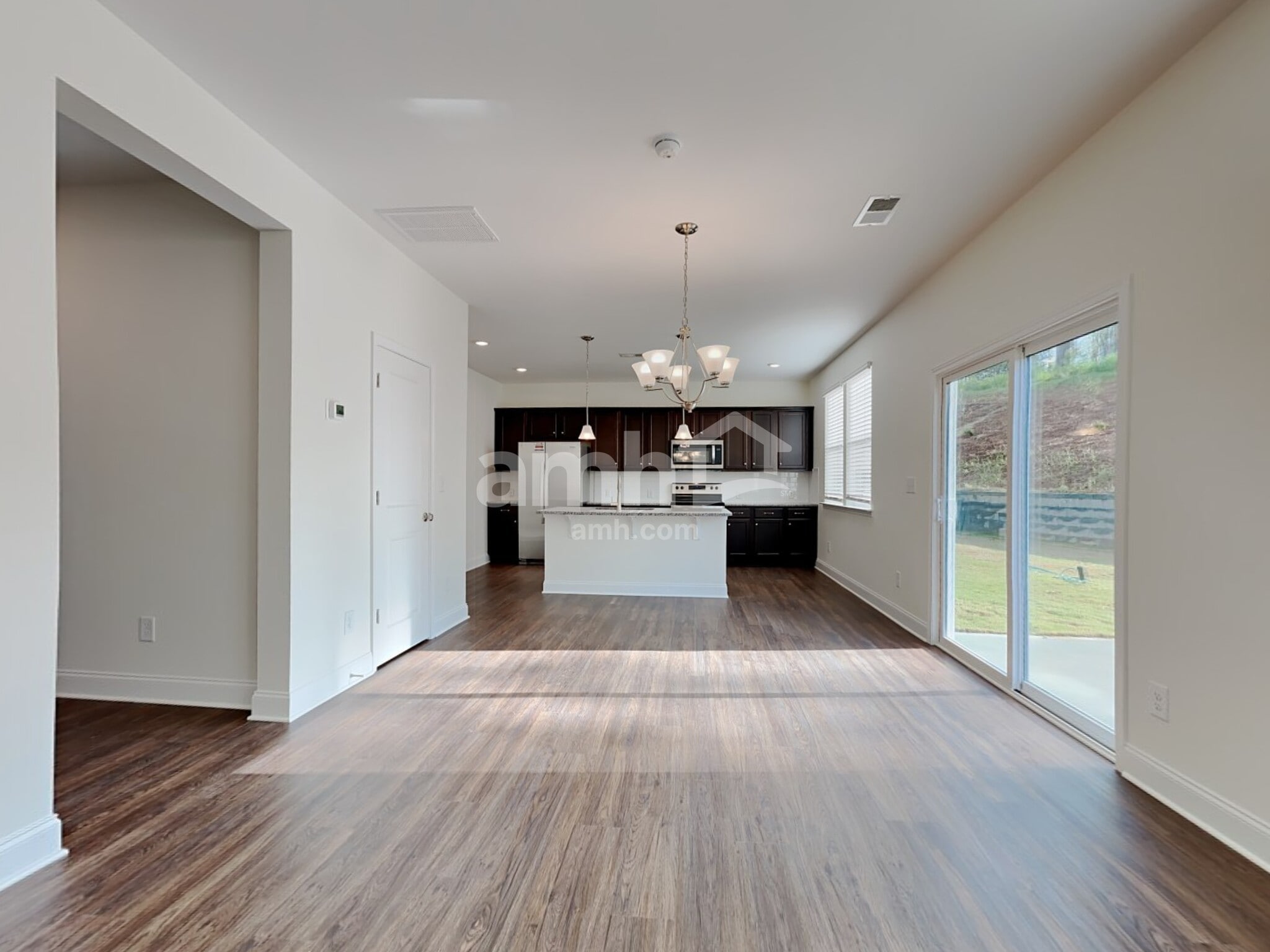 Building Photo - 132 Garrison Grv Ct