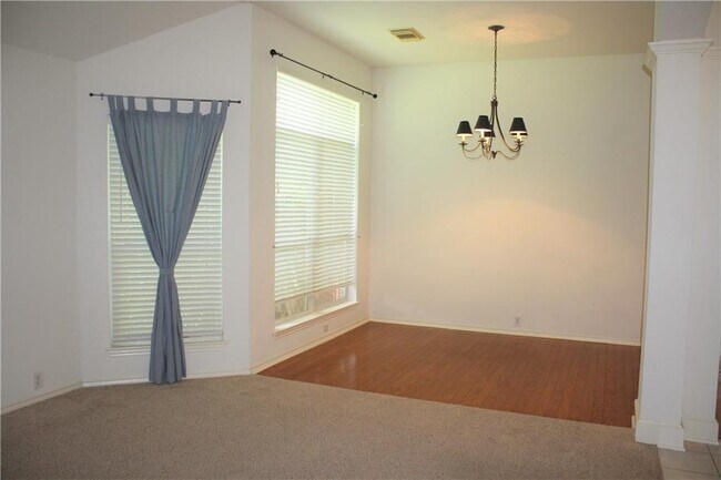 Building Photo - 4920 Calhoun Canyon Loop