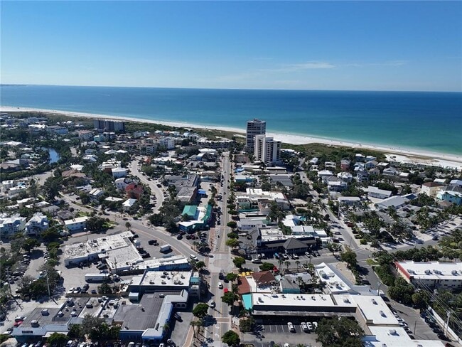 Building Photo - 5400 Ocean Blvd