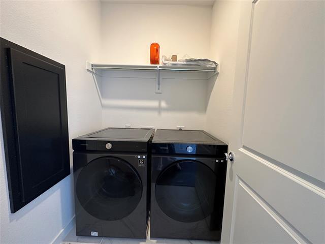 Building Photo - 358 Somerville Dr