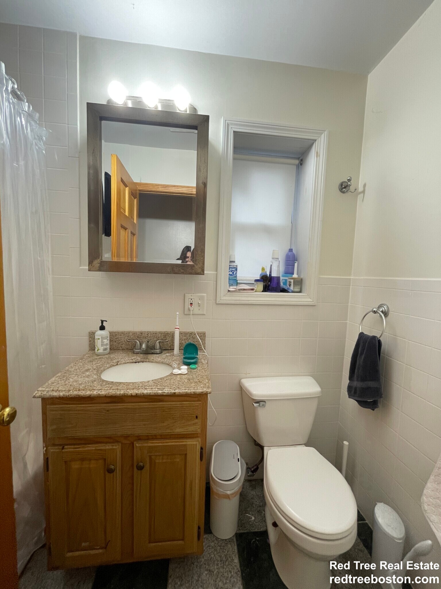 Building Photo - 127 Cedar St