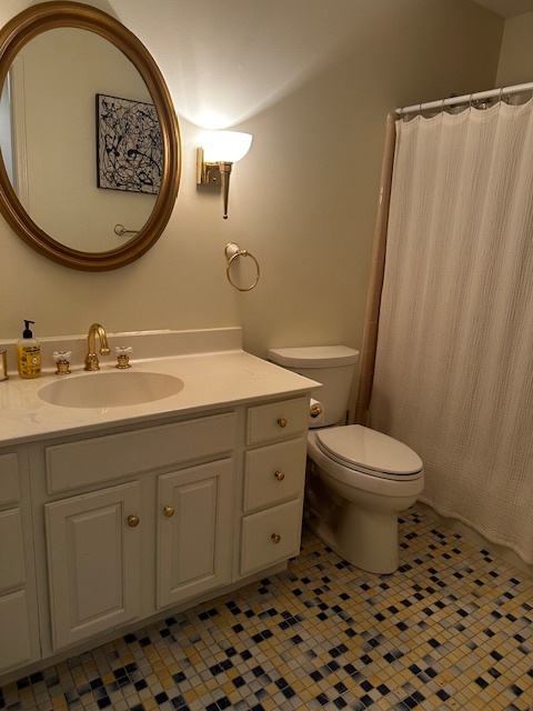 Building Photo - 605 Dunwoody Chace