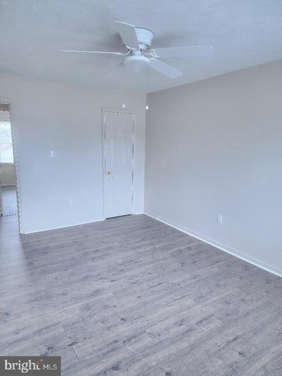 Building Photo - 130 W 13th St