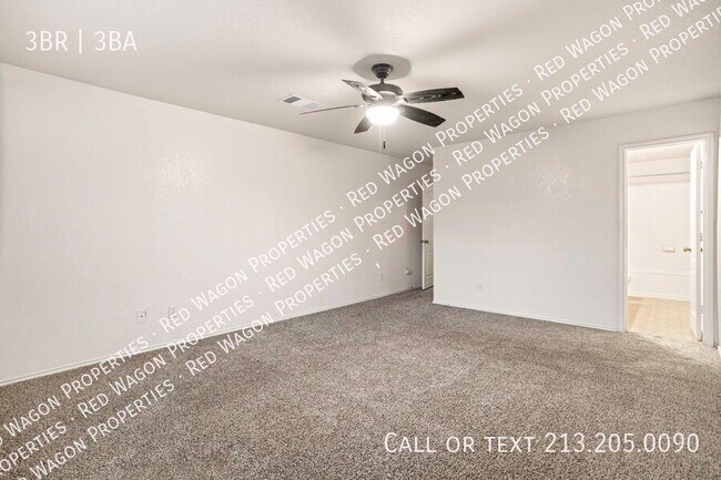 Building Photo - 2614 Sunview Lake