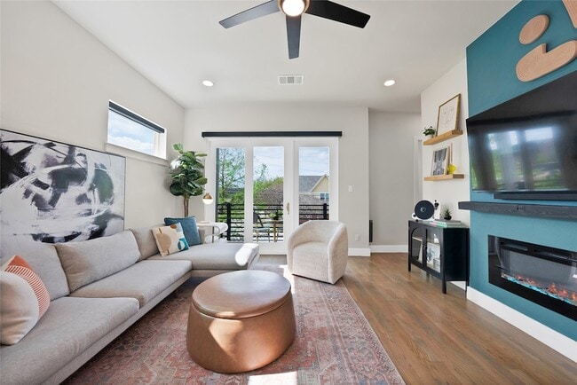 Building Photo - 4705 Asher Pl