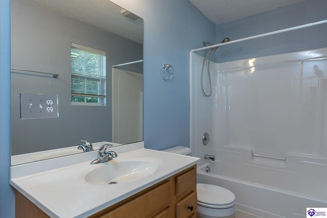 Building Photo - 107 Arbor Meadow Ct