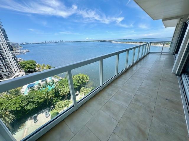 Building Photo - 2451 Brickell Ave