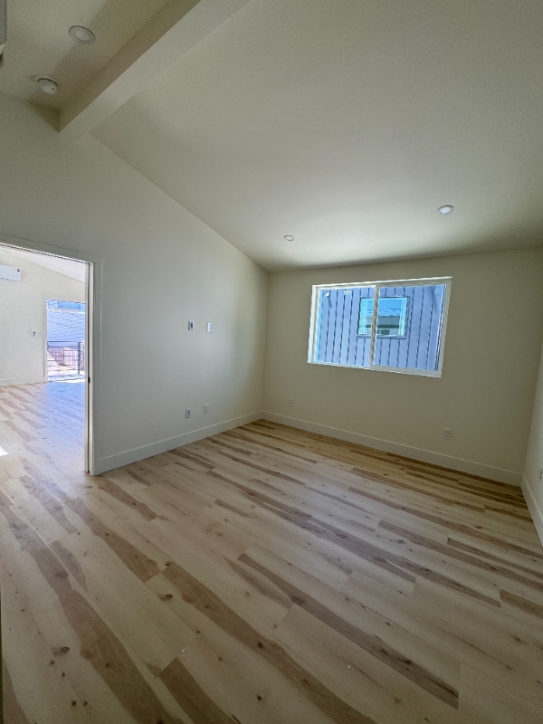 Building Photo - 315 6th Ave