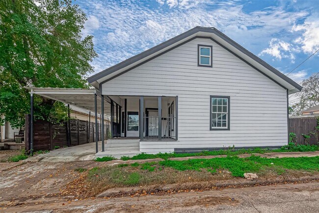 Building Photo - 7422 Avenue I