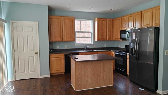 Building Photo - 11900 Esty Way